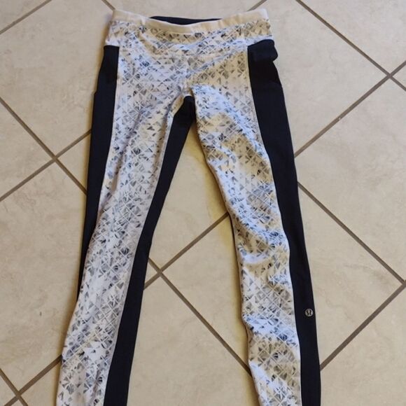 Lululemon Speed Tight II full length with pockets size 4 - Picture 2 of 14